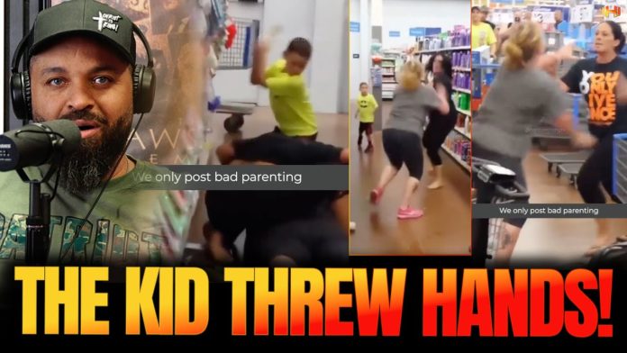 maxresdefault-762 Mother and 5 year old son fight off crazed Karen in Walmart
