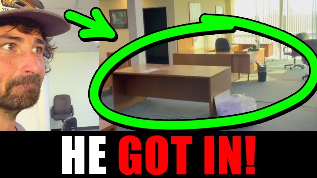 Citizen HERO sneaks into FRAUD CENTER in California !!